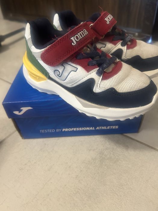 Маратонки JOma номер27