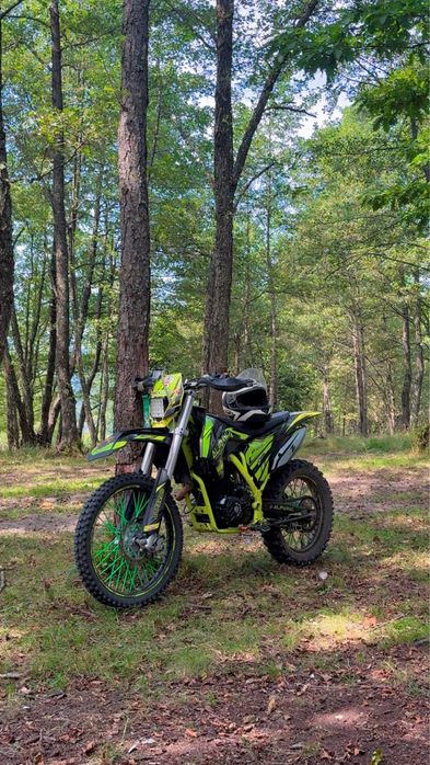Vand cross 250 alfarad