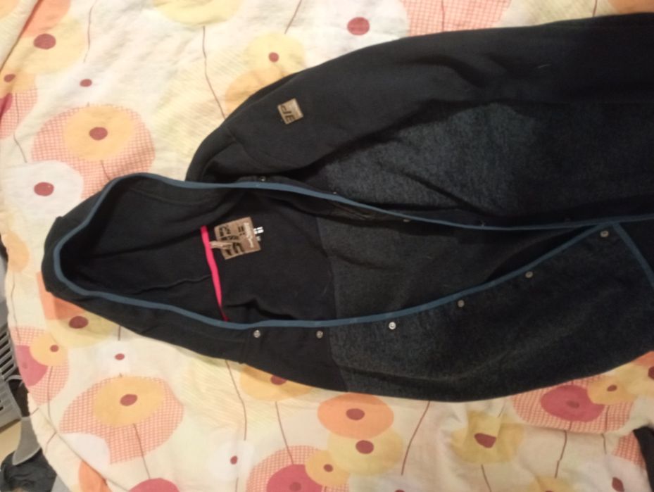 Pulover cu capse original călduros XL