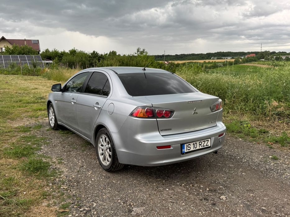 MITSUBISHI Lancer 2011 — imagine 4