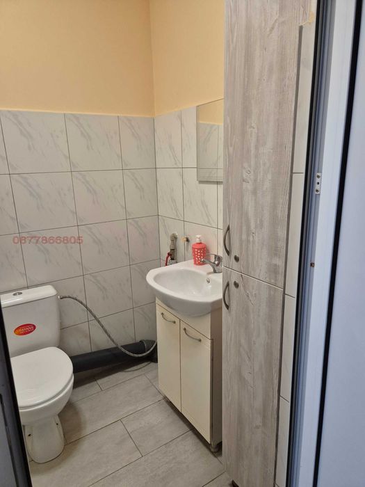 Продава се Магазин в Враца, Център - 50 кв.м за 2610 €/кв.м - Снимка #2