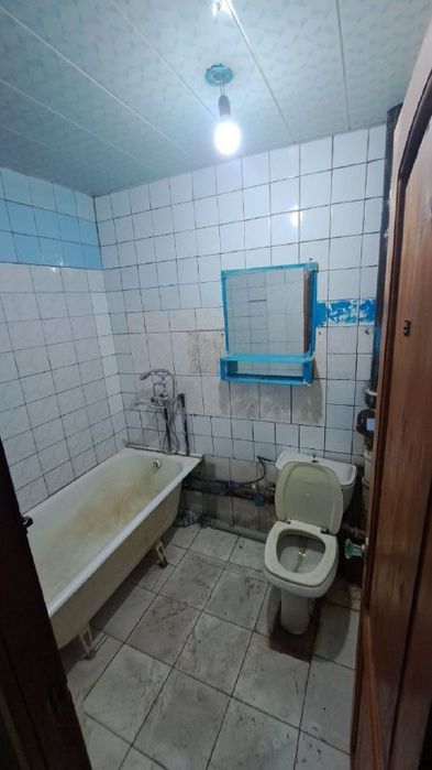 Продается 2х комнатная квартира 1 этаж  35000 уе.