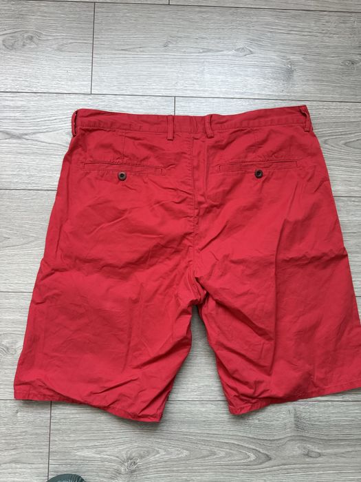 Pantaloni scurti Gant in stare buna