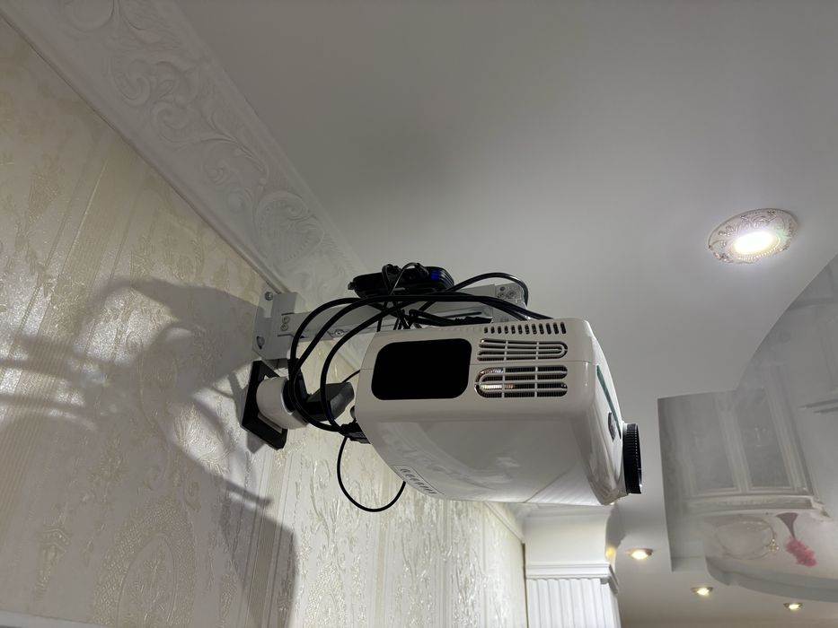 Проектор класса кинотеатр