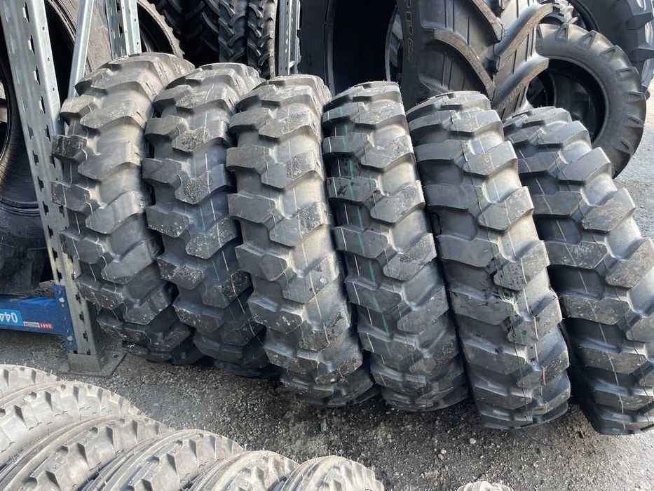 Anvelope noi 10.00-20 cu 16 pliuri marca BKT pentru excavator