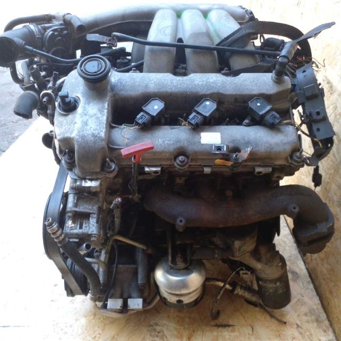 двигатель 2.5см  Ягуар Jaguar S Type в полном навесе из Англии.