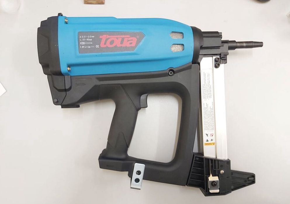 Газовый монтажный пистолет TOUA GSN 50 E