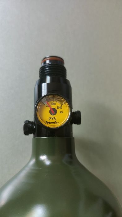 Paintball butelie cu regulator