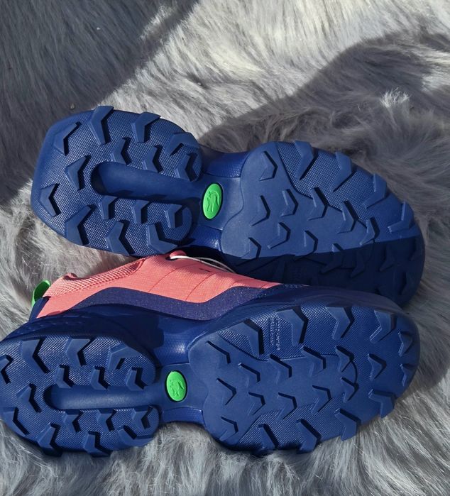 Lacosta оригинални дамски сникърси нови с кутия 38 номер