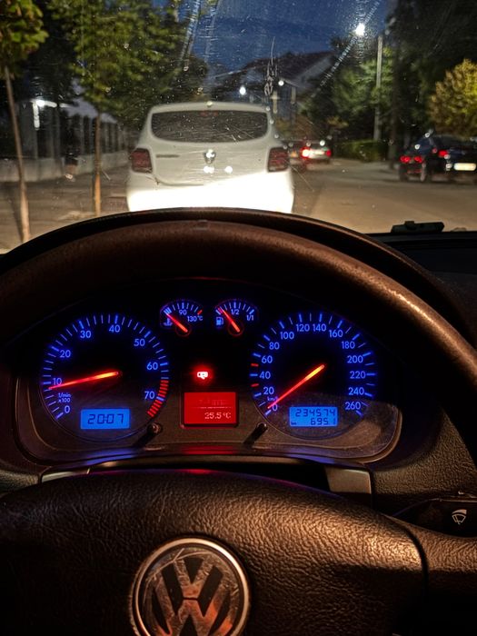 Golf 4, 1.6 16V Benzină