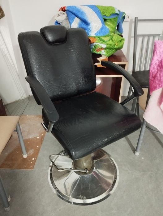 Кресло в хорошем состояний