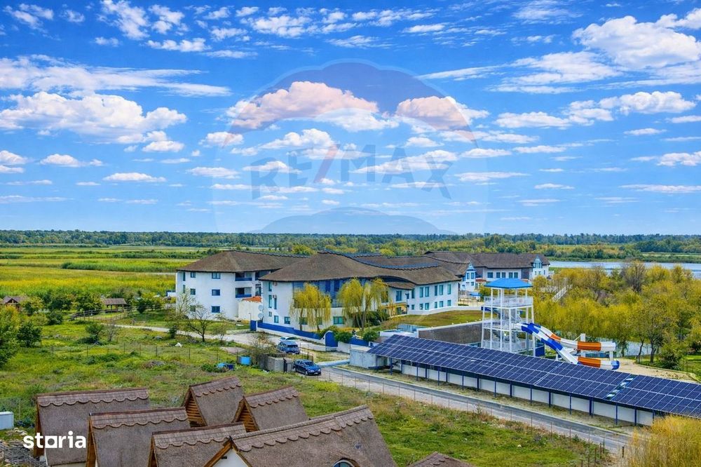 Peninsula Resort-Resort In Delta Dunarii | 39 Unitati |Aquapark & Spa