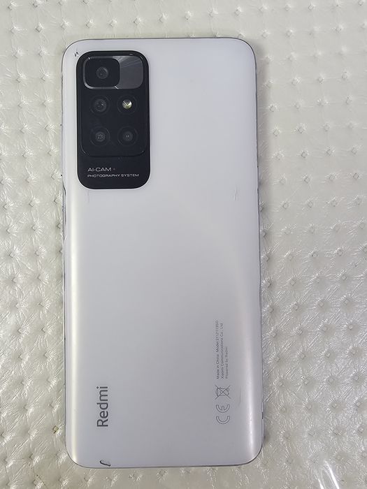 Продам Xiaomi Redmi 10 2022! Не включается!