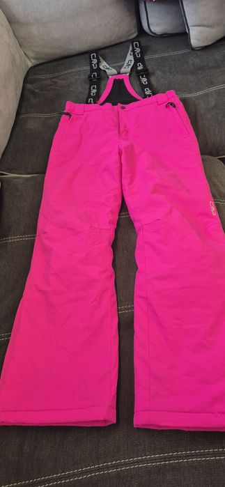 Продавам детски ски екип CMP  без забележки