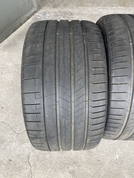 305/30/21 2бр летни гуми Pirelli P zero