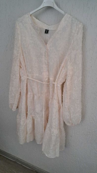 Чисто нова рокля