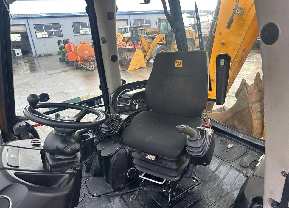 Buldoexcavator JCB 4CX 14HFWA