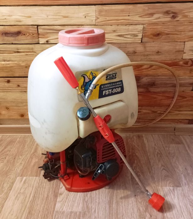 Опрыскиватель в идеальном состоянии