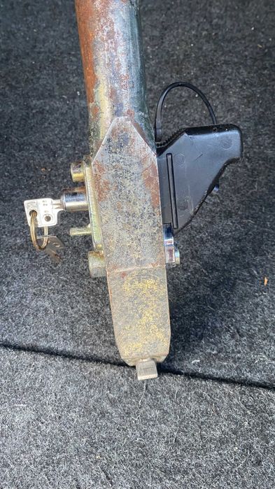 Теглич/кука  за автомобил