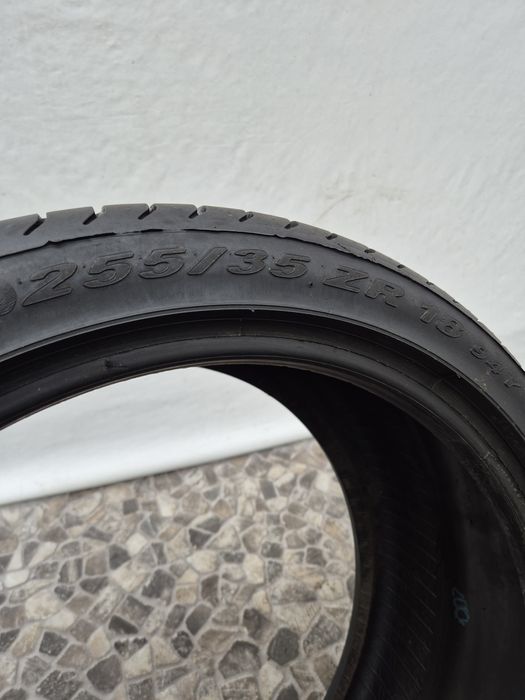 1бр 255 35 18 Pirelli лятна 1 бр 20г