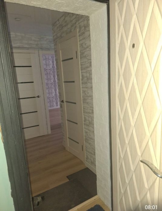 Продам квартиру 1.5ку Меновном