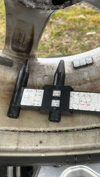 Jante aliaj cu anvelope 225/50R17 V XL 5x114.3