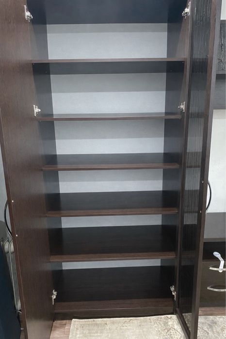 Продам горку в гостиную