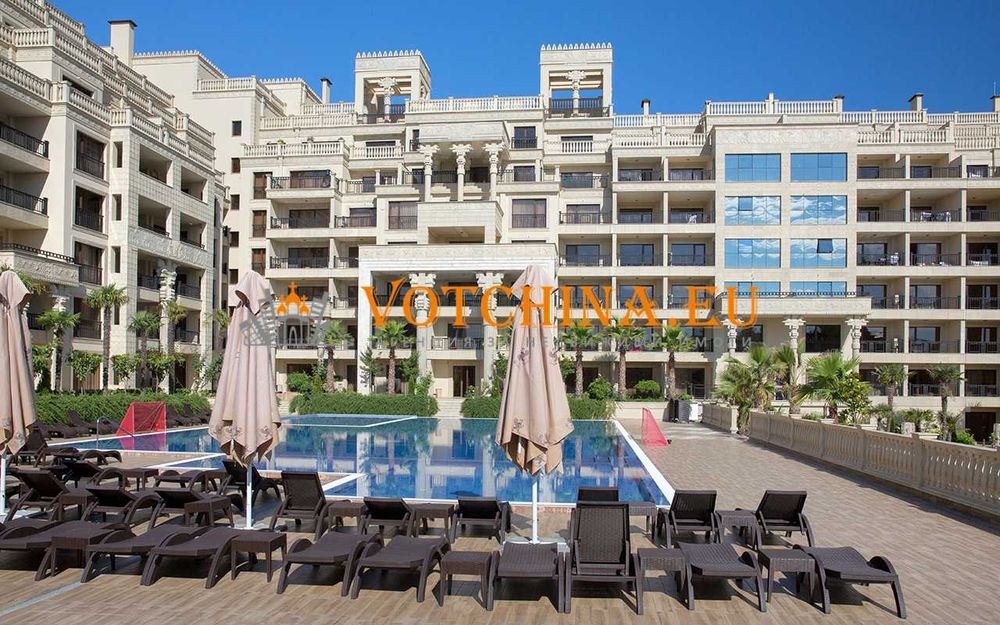 Продава се Двустаен апартамент в Варна, Център - 82 кв.м за 2401 €/кв.м - Снимка #18