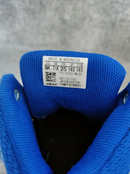 Adidași băieți Nr 25