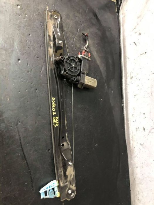 macara usa motoras  dreapta fata fiat doblo cargo 2