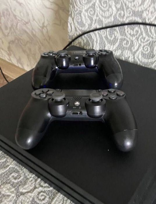 Playstation 4 с дисками