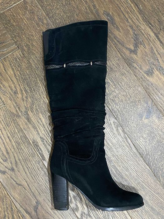 Срочно продам зимние сапоги