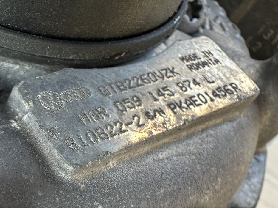 Turbo Audi A4 A5 A6 A7 A8 Q5 Q7 : 3.0 TDI, 059145874L / 059145874C