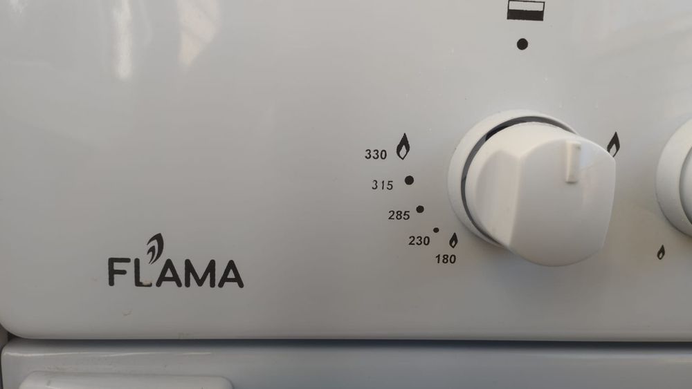 Продам газовую плиту