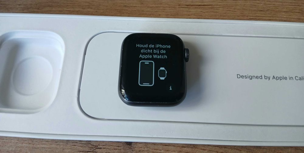 Apple Watch SE в Гаранция