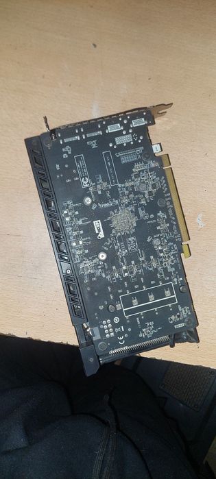 Продам видео карту rx 570 4gb