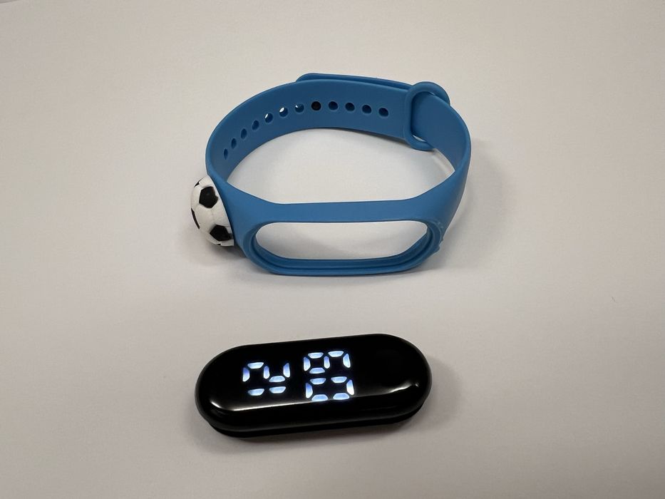 Детски часовник LED екран и силиконова каишка