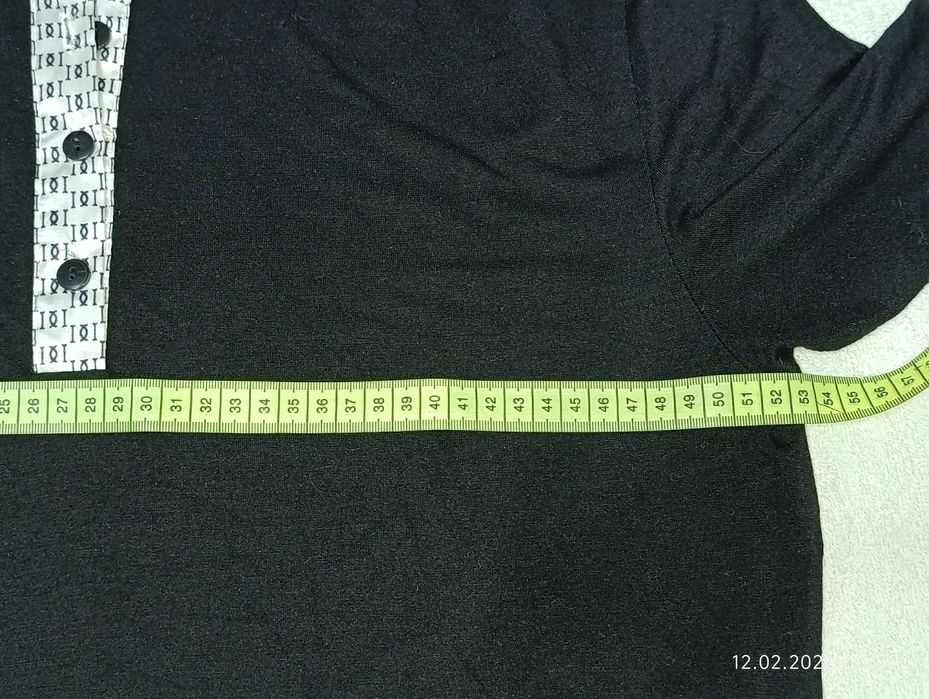 Трикотажная рубашка, размер 48-50.