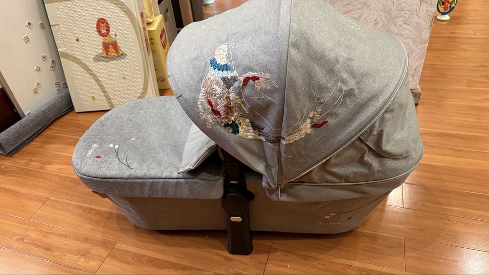 Люлька на коляску cybex priam lux 2.0/3.0