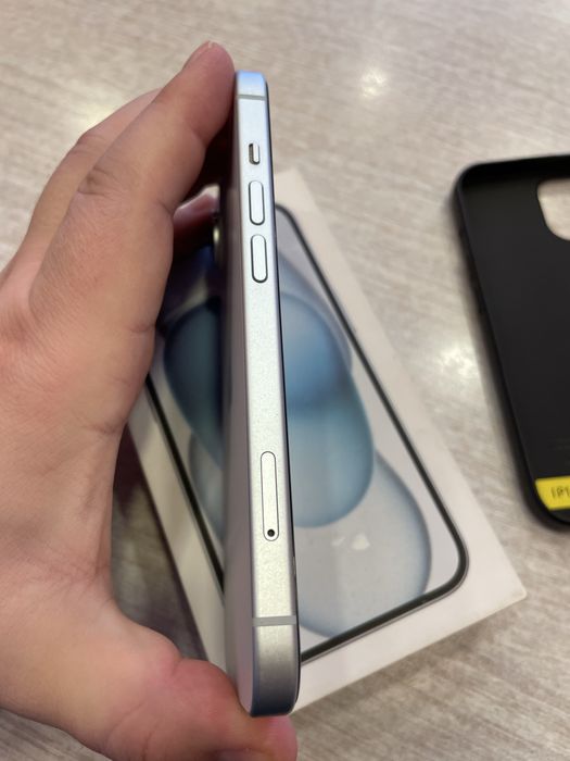 IPhone 15 (128) идеальный