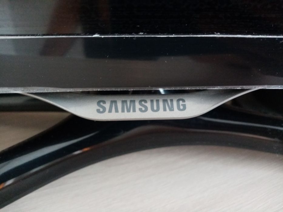 Телевизор SAMSUNG