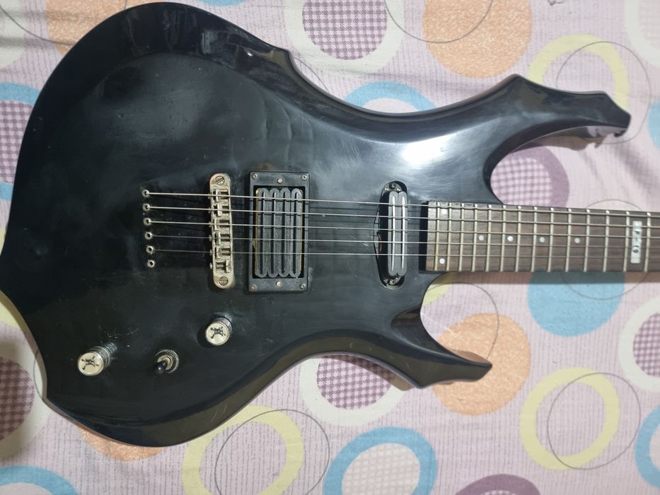 Электрогитара LTD F10