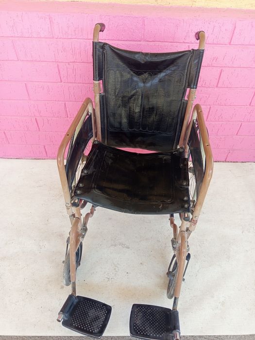 Продам / каляска инвалидная / .