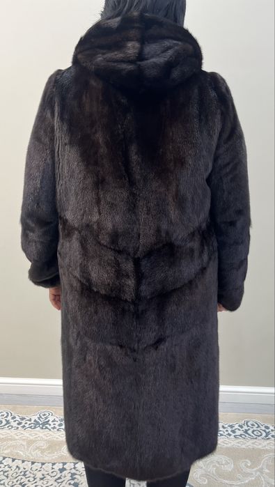 Норковая шуба 48 размер