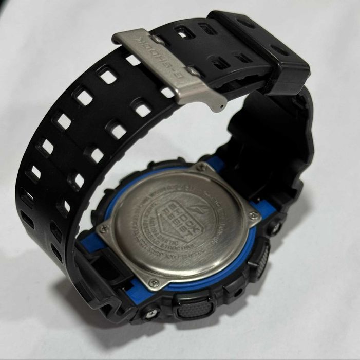 Часовник G-shock GA-100-1A2ER