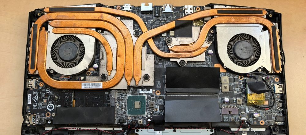 Piese / Dezmembrez---Laptop MSI GP66 Leopard_i7-10750H, RTX 3070 8G