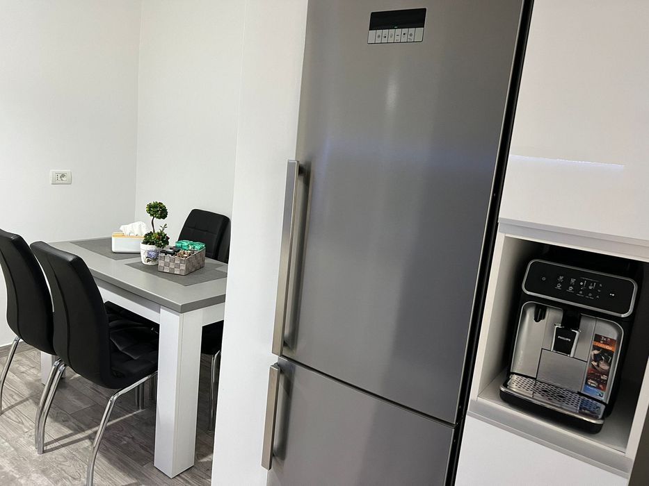 Vând apartament ultramodern