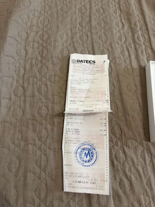 iPhone 13 – 128 GB – много добро състояние + 3 калъфа