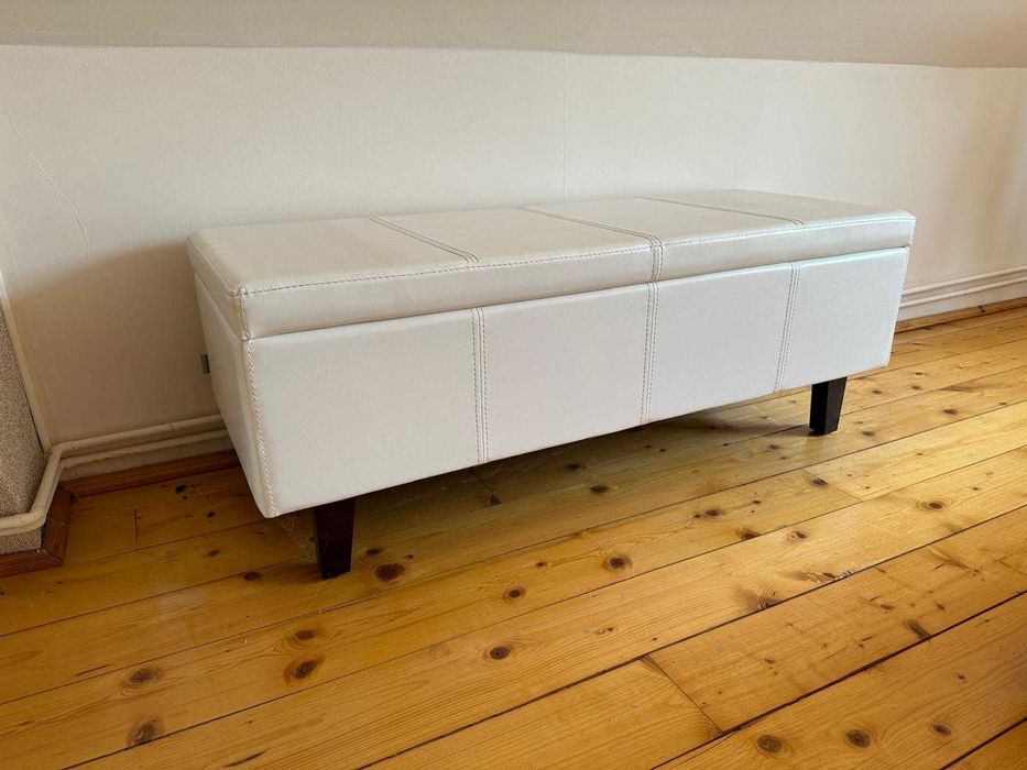 Mobilier Mobexpert dormitor: Set Pat tapițat alb și Ladă așternut