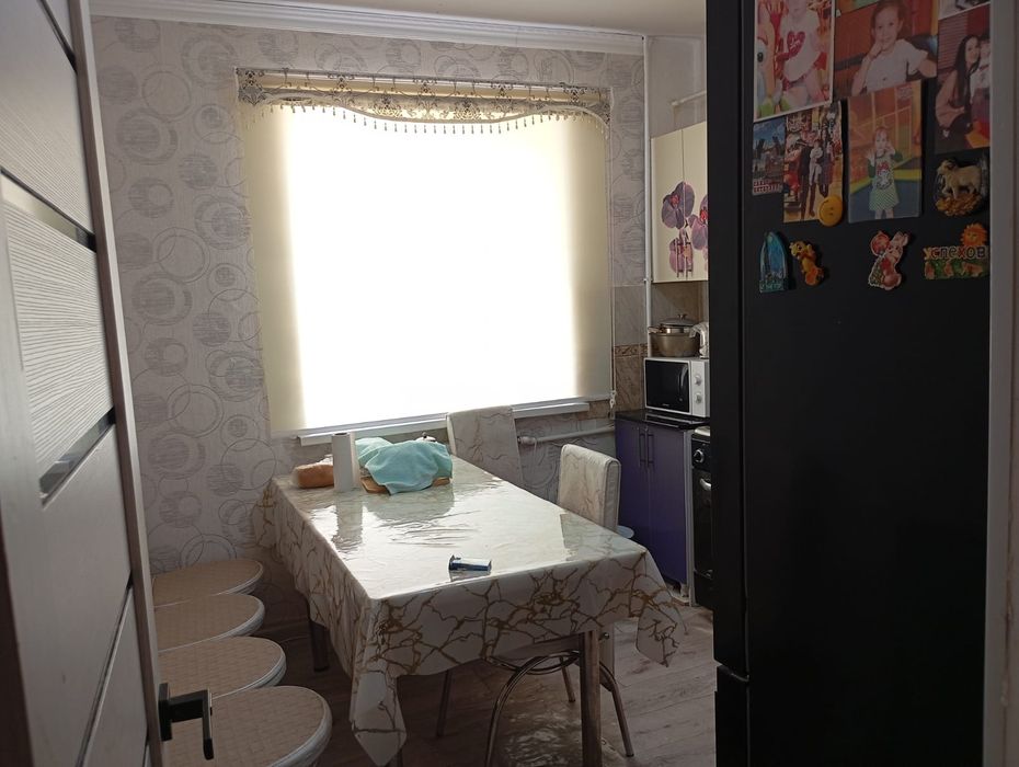 Продаетса 3комнатная квартира навастроика титов